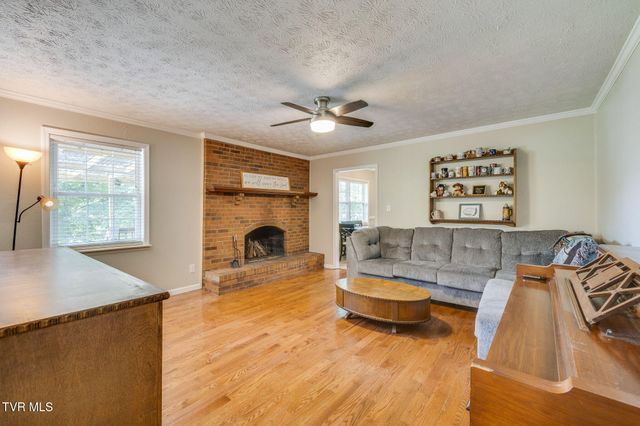 255 Woodcrest Drive, Greeneville, TN 37745