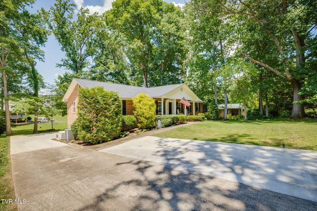 255 Woodcrest Drive, Greeneville, TN 37745
