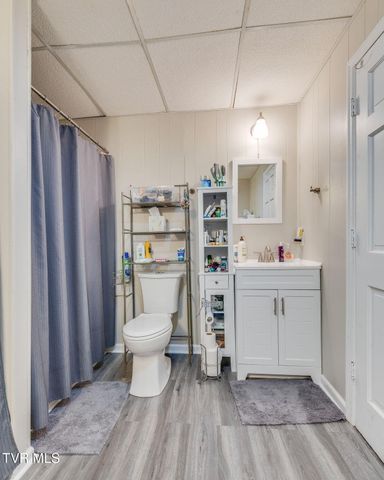 255 Woodcrest Drive, Greeneville, TN 37745