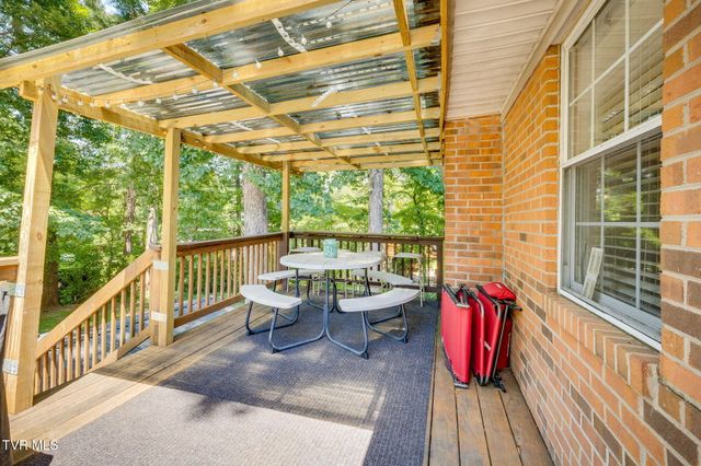 255 Woodcrest Drive, Greeneville, TN 37745