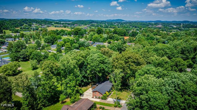 255 Woodcrest Drive, Greeneville, TN 37745