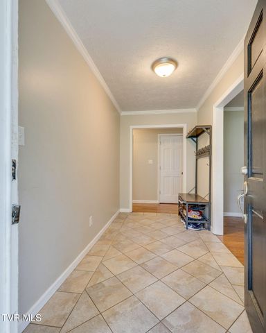 255 Woodcrest Drive, Greeneville, TN 37745
