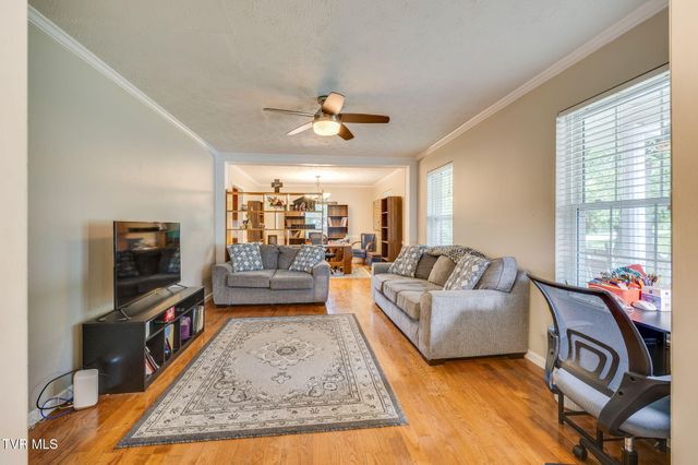 255 Woodcrest Drive, Greeneville, TN 37745