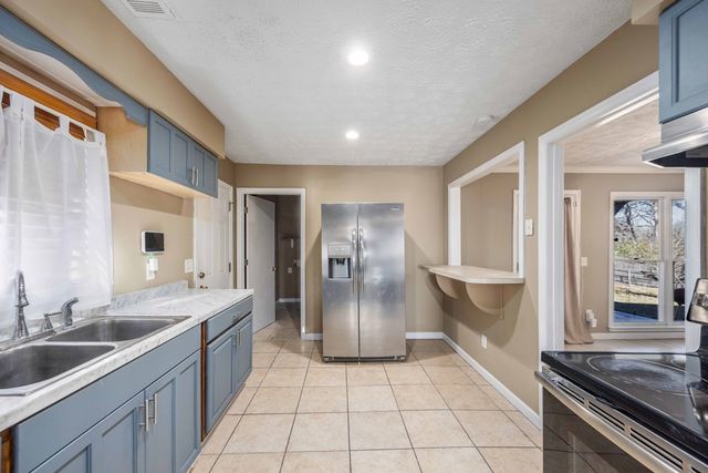 2401 Skylake Drive, Columbus, GA 31907