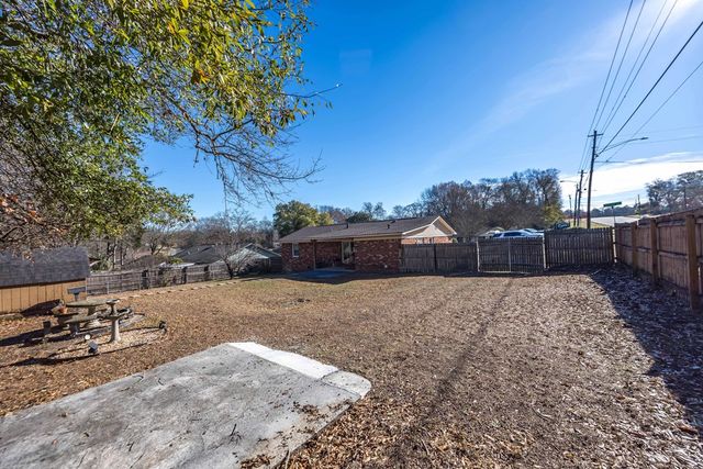 2401 Skylake Drive, Columbus, GA 31907