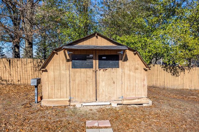 2401 Skylake Drive, Columbus, GA 31907