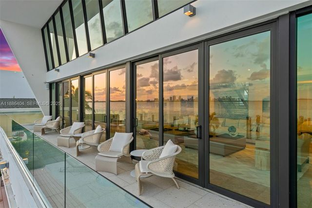 1580 S Treasure Drive, North Bay Village, FL 33141