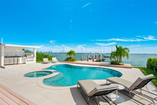 1580 S Treasure Drive, North Bay Village, FL 33141