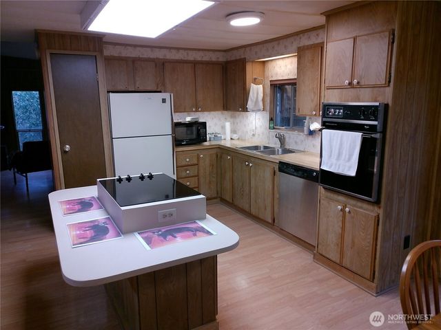 3824 Birch Bay-Lynden Road, Custer, WA 98240