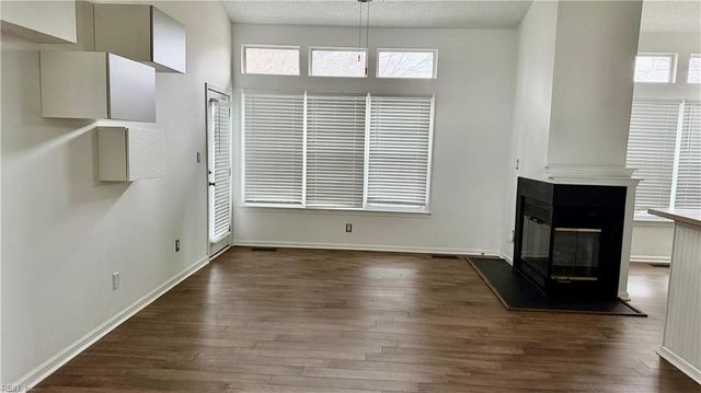 1123 Fenton QUAY, Chesapeake, VA 23320