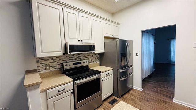 1123 Fenton QUAY, Chesapeake, VA 23320