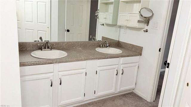 1123 Fenton QUAY, Chesapeake, VA 23320