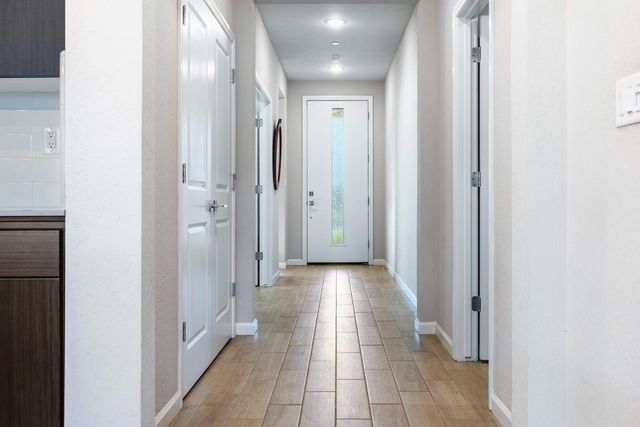 565 Traverse Drive S, Madera, CA 93636