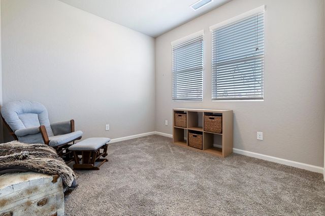 565 Traverse Drive S, Madera, CA 93636