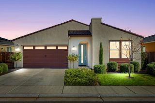 565 Traverse Drive S, Madera, CA 93636