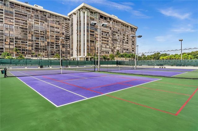 1901 Brickell Ave B1407, Miami, FL 33129