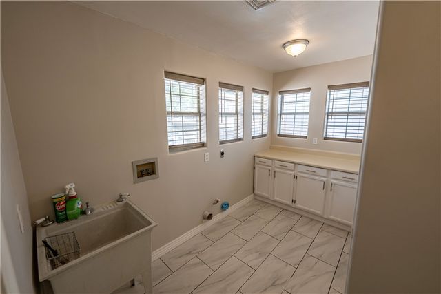 3165 Simms Avenue, Kingman, AZ 86401