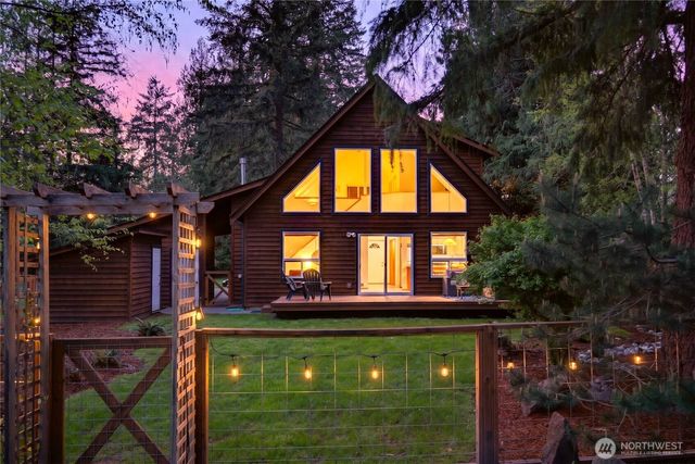 23933 SE 238th Street, Maple Valley, WA 98038