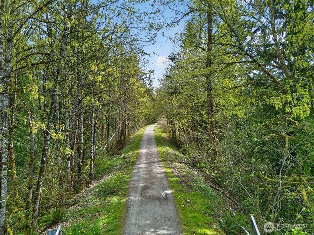 23933 SE 238th Street, Maple Valley, WA 98038