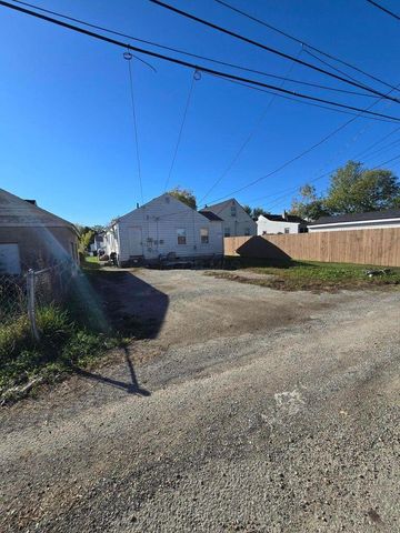 2190-2192 Safford Avenue, Columbus, OH 43223