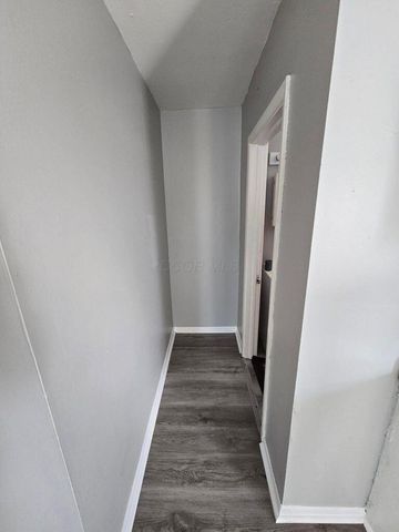 2190-2192 Safford Avenue, Columbus, OH 43223