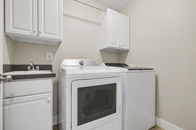 7494 Shelburne Court Ne, Ada Twp, MI 49301