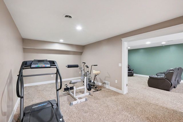 7494 Shelburne Court Ne, Ada Twp, MI 49301