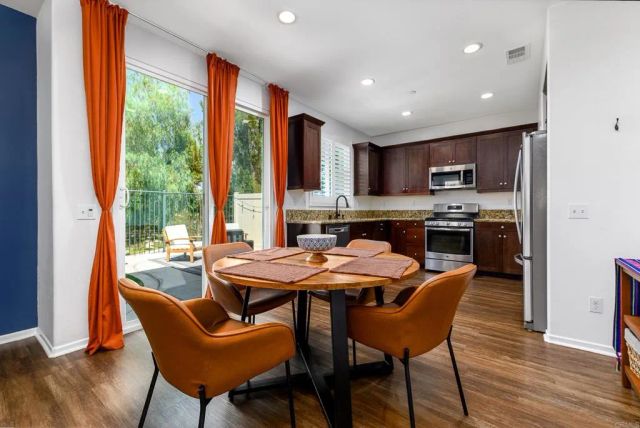 24248 Lilac Lane, Lake Elsinore, CA 92532