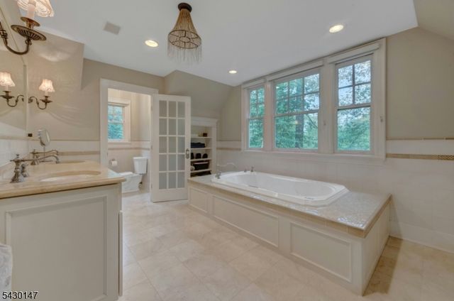 30 Tower Hill Rd, Mountain Lakes Boro, NJ 07046