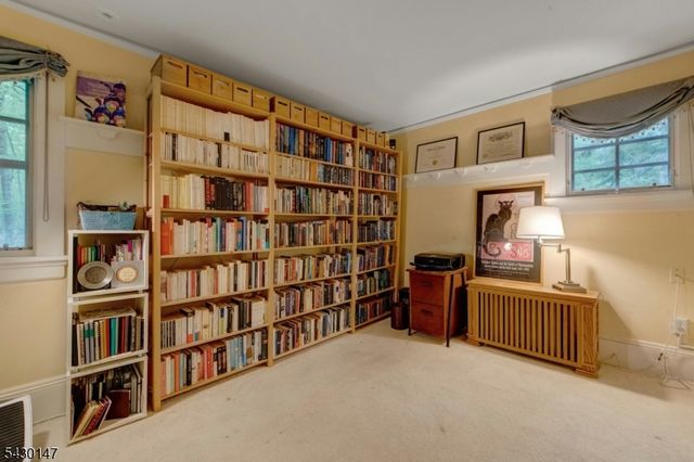 30 Tower Hill Rd, Mountain Lakes Boro, NJ 07046