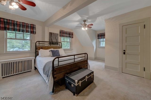 30 Tower Hill Rd, Mountain Lakes Boro, NJ 07046