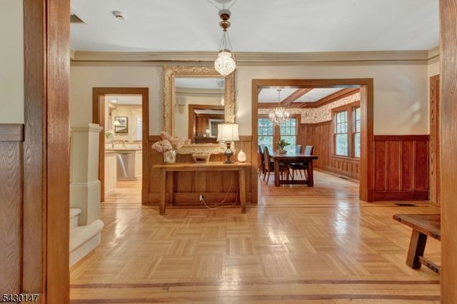 30 Tower Hill Rd, Mountain Lakes Boro, NJ 07046