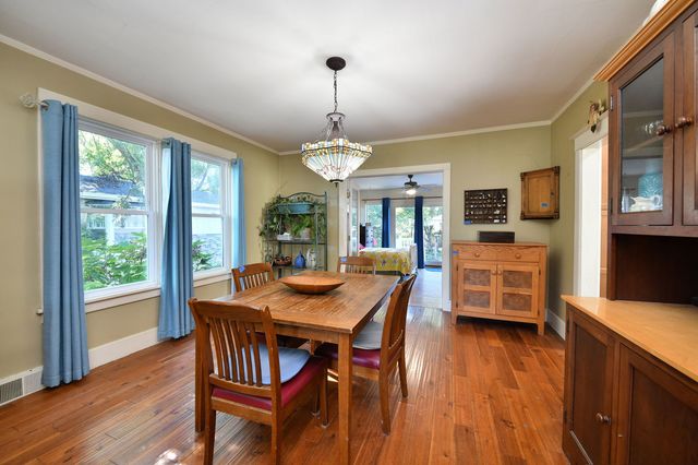 23 S Mallory Avenue, Batavia, IL 60510