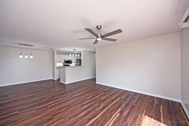 8390 Spring Valley Court, West Chester, OH 45069