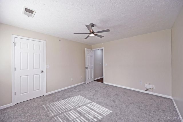 8390 Spring Valley Court, West Chester, OH 45069