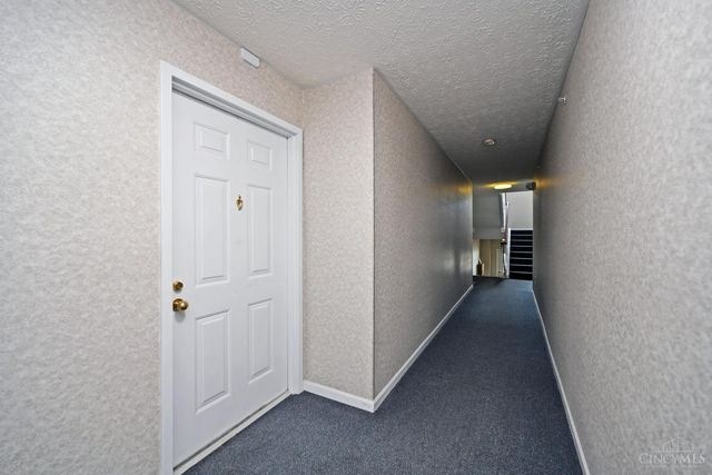 8390 Spring Valley Court, West Chester, OH 45069