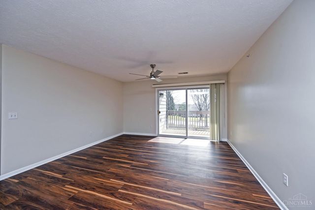 8390 Spring Valley Court, West Chester, OH 45069