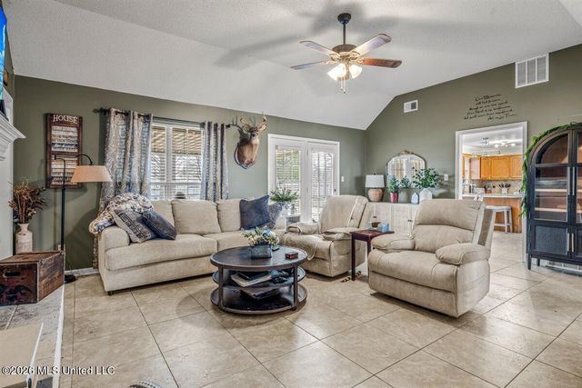 9209 Hickory Drive, Olive Branch, MS 38654