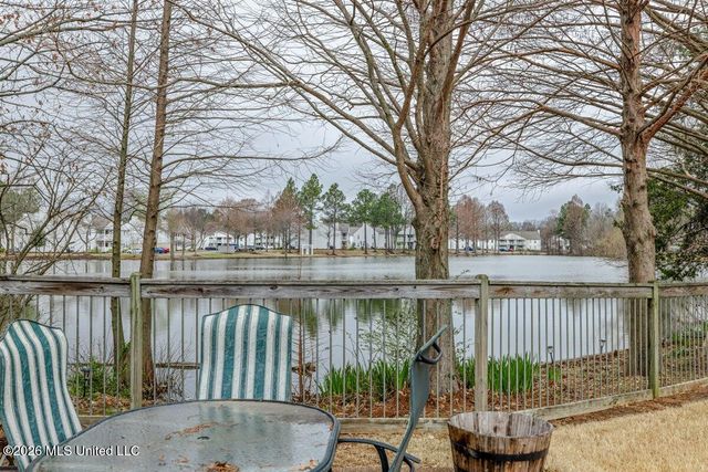 9209 Hickory Drive, Olive Branch, MS 38654