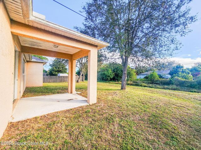 1421 Halstead Avenue NW, Palm Bay, FL 32907