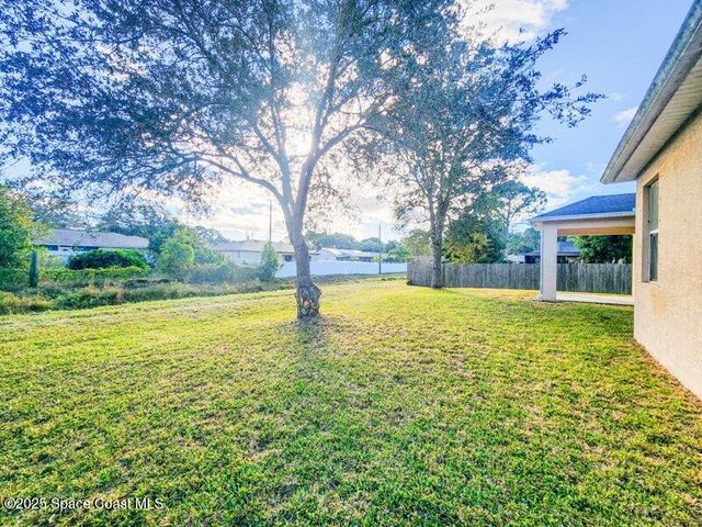 1421 Halstead Avenue NW, Palm Bay, FL 32907