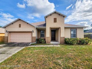 1421 Halstead Avenue NW, Palm Bay, FL 32907