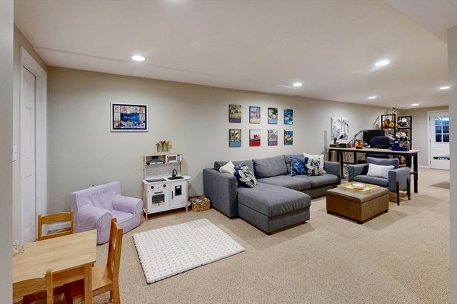 238 Marlboro Road, Sudbury, MA 01776