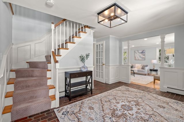 30 Surrey Lane, Topsfield, MA 01983