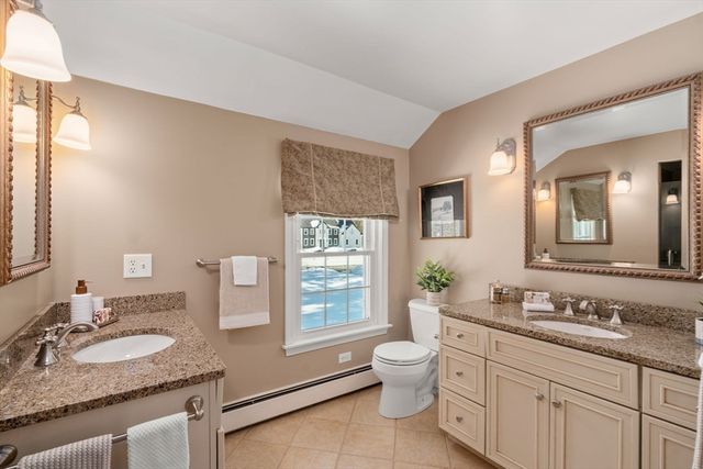 30 Surrey Lane, Topsfield, MA 01983