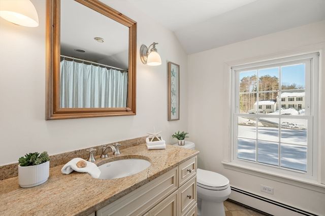 30 Surrey Lane, Topsfield, MA 01983