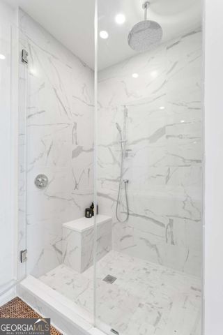 2425 Peachtree Road NE 612, Atlanta, GA 30305