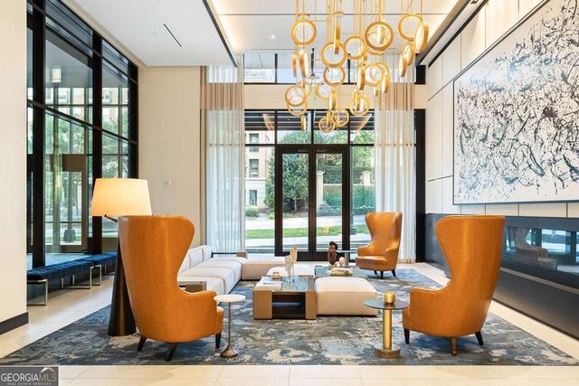 2425 Peachtree Road NE 612, Atlanta, GA 30305