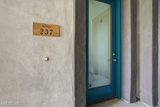 1250 N ABBEY Lane 237, Chandler, AZ 85226