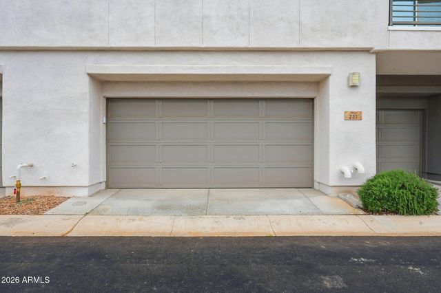 1250 N ABBEY Lane 237, Chandler, AZ 85226